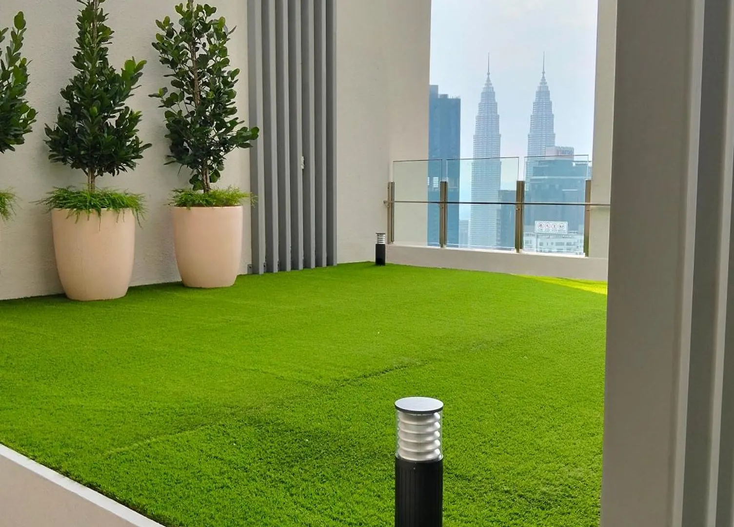 Agile Service Suites Trx Bb Kl By Bhs Kuala Lumpur 0*,  Malezya