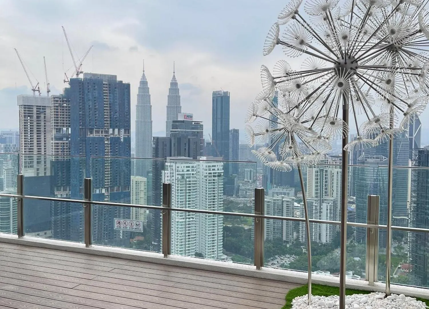 Agile Service Suites Trx Bb Kl By Bhs Kuala Lumpur 0*,  Malezya
