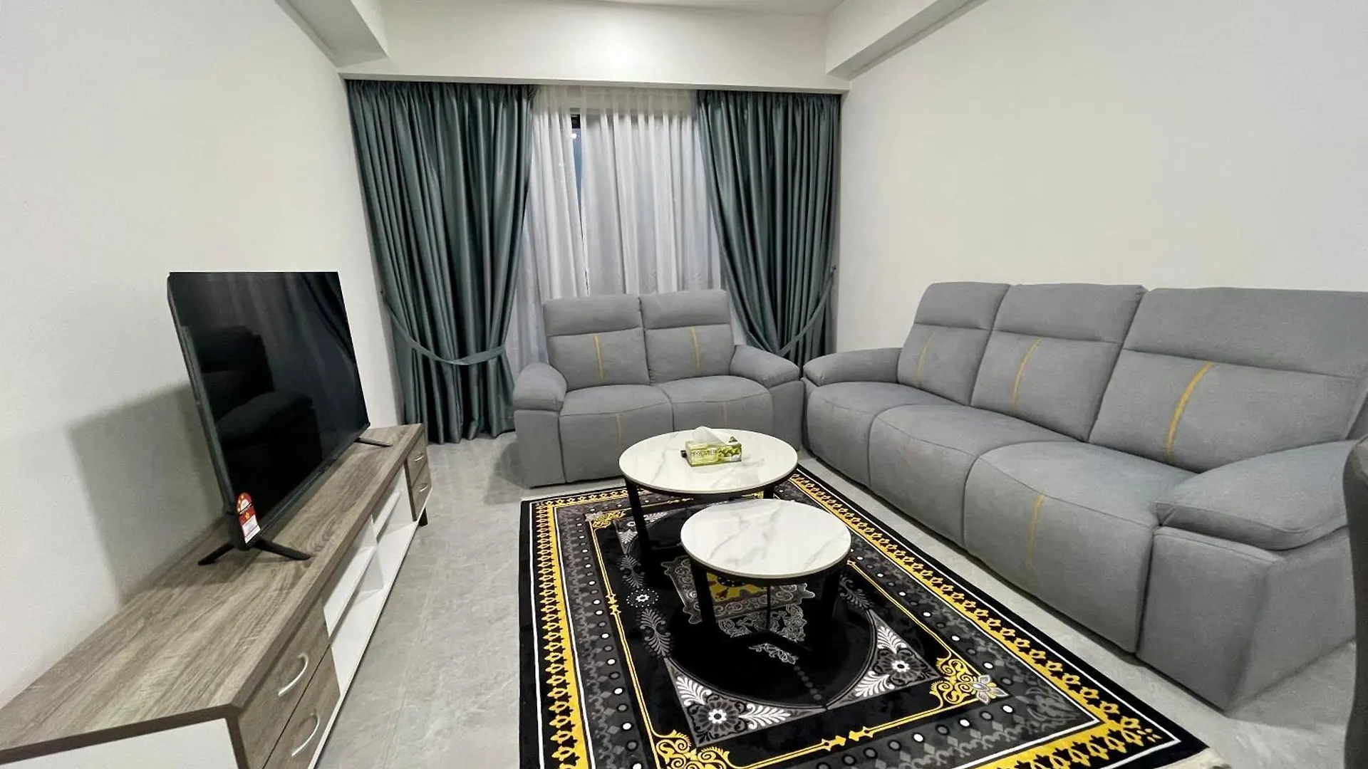 Agile Service Suites Trx Bb Kl By Bhs Kuala Lumpur 0*,  Malezya